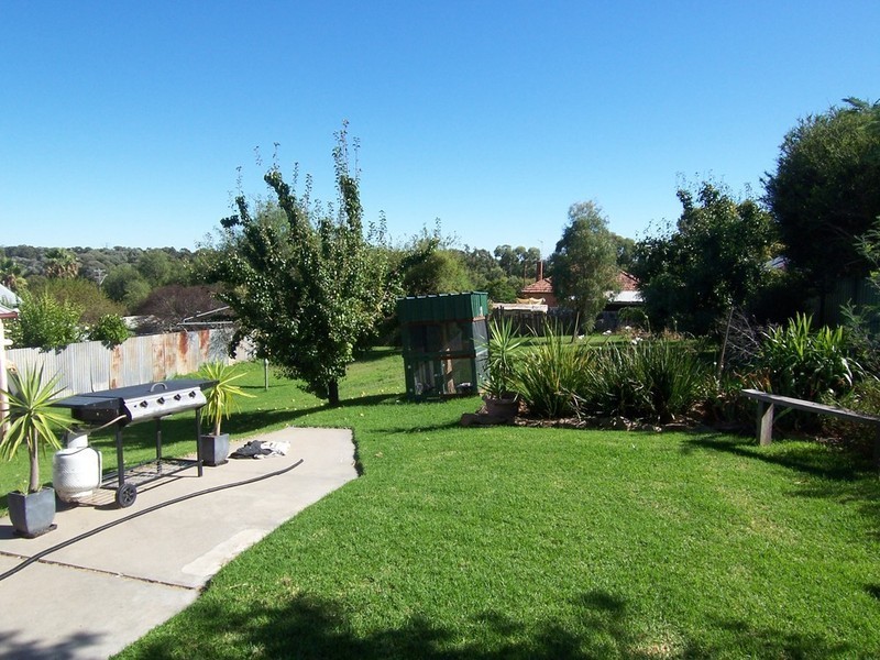 40 Curnow Street, Golden Square VIC 3555
