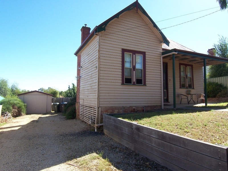 40 Curnow Street, Golden Square VIC 3555
