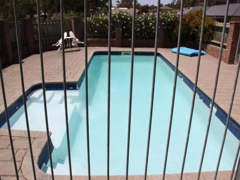 72 Marnie Road, Strathdale VIC 3550