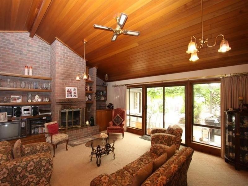 72 Marnie Road, Strathdale VIC 3550