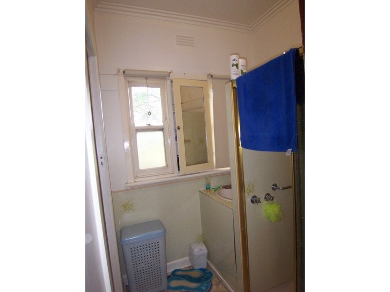 1 View Street, Kangaroo Flat VIC 3555