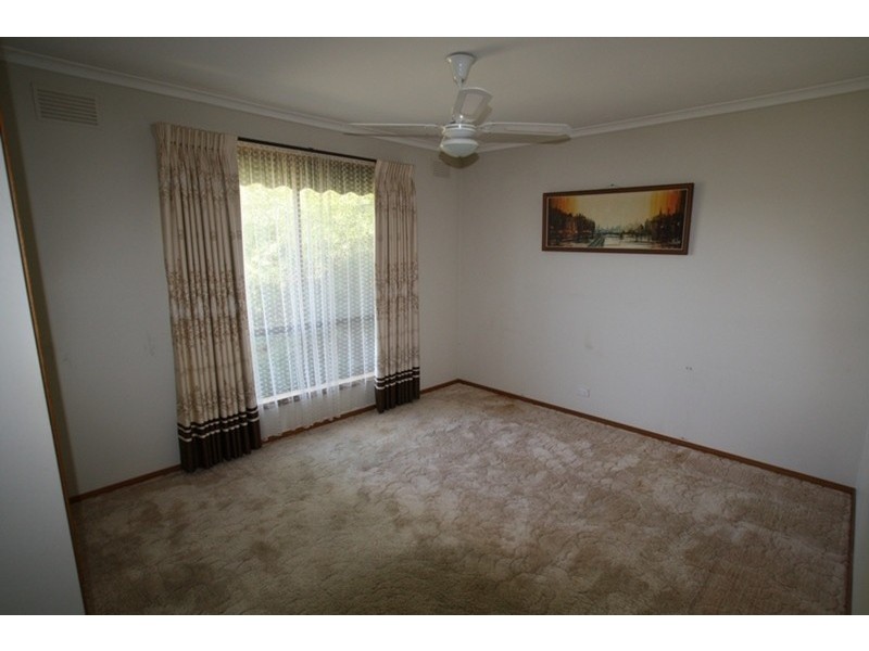 22 Hill Street, Kangaroo Flat VIC 3555