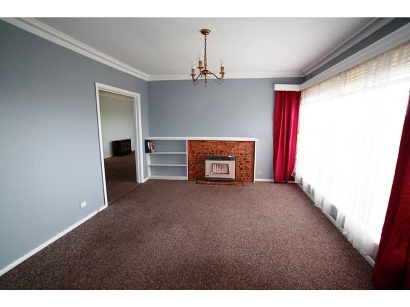 16  Monreith Avenue, Flora Hill VIC 3550