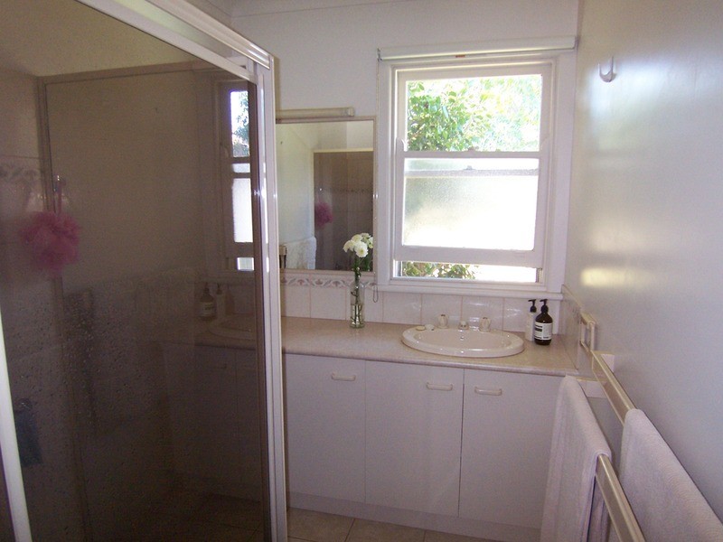 14 Montgomery Crescent, White Hills VIC 3550