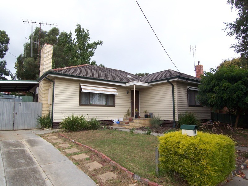 14 Montgomery Crescent, White Hills VIC 3550