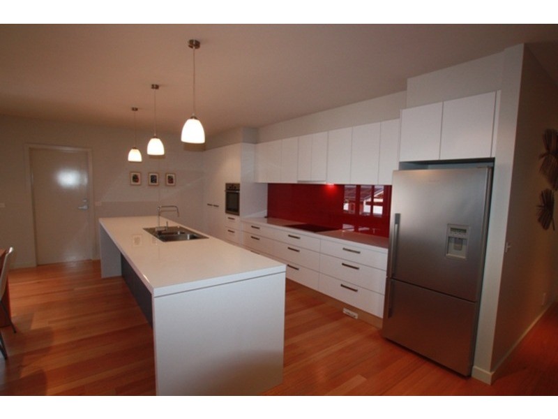 4 Lillie Lane, Strathdale VIC 3550