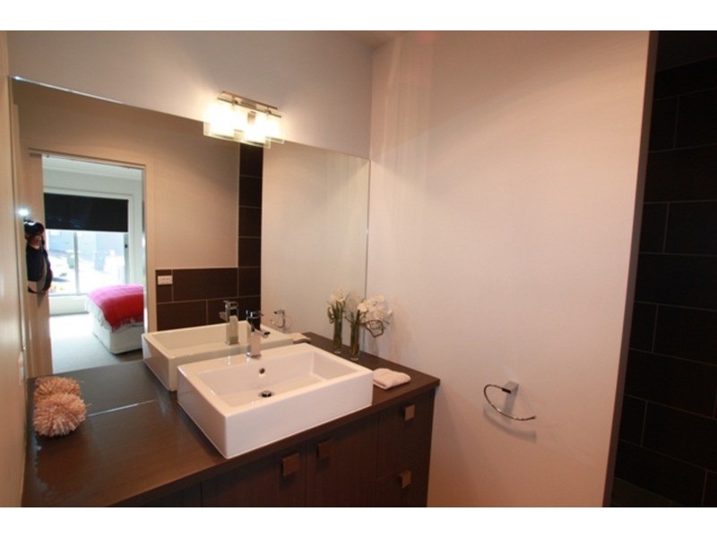 4 Lillie Lane, Strathdale VIC 3550