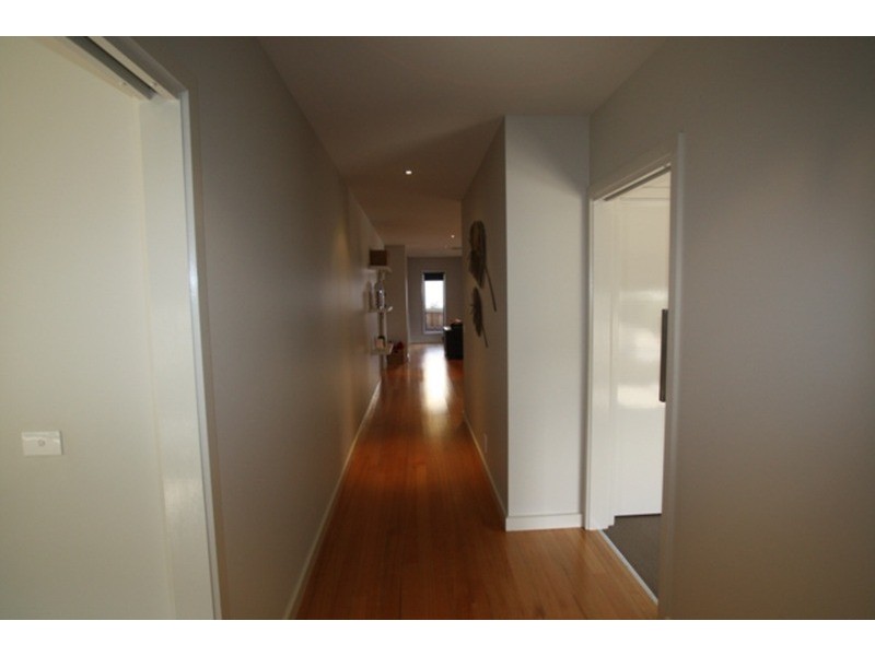 4 Lillie Lane, Strathdale VIC 3550