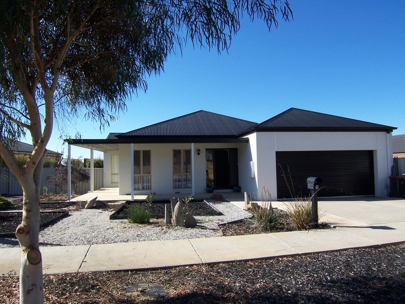 22 Arthurs Crescent, Strathfieldsaye VIC 3551