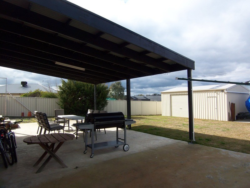 22 Arthurs Crescent, Strathfieldsaye VIC 3551