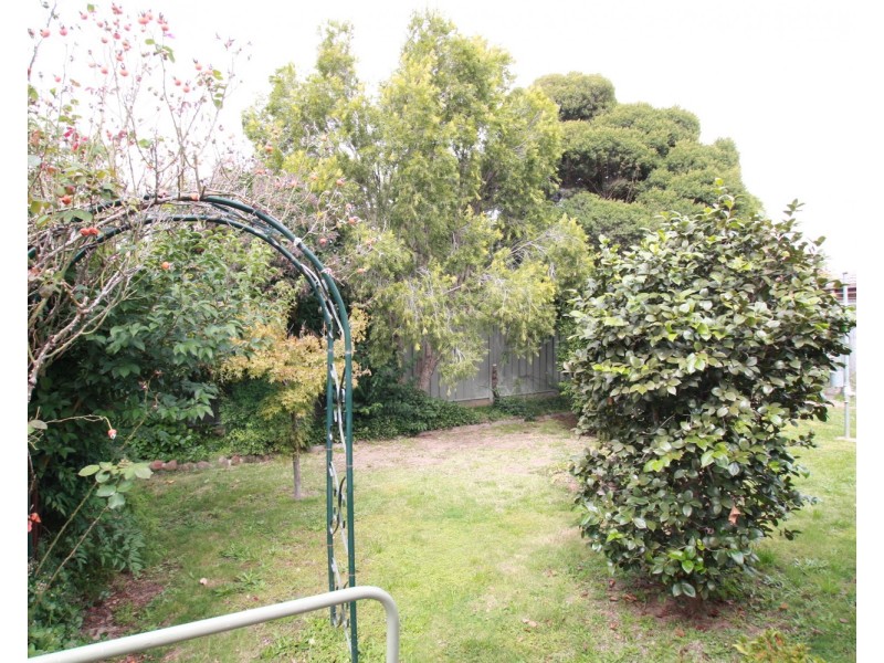 2A Ridgeway Crescent, Kennington VIC 3550