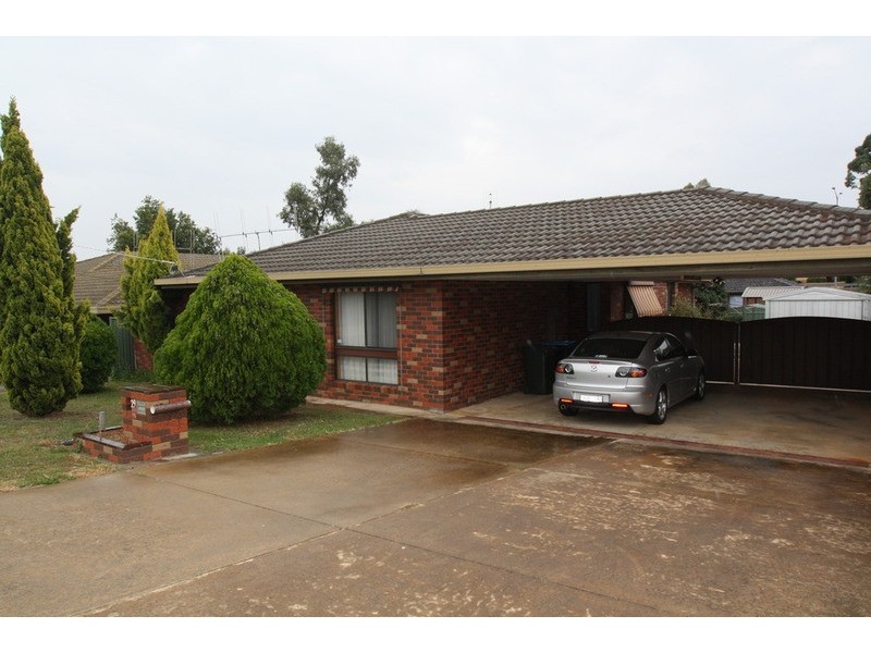 29 Ridgeway Crescent, Kennington VIC 3550