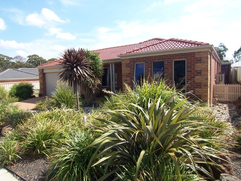 7 Falcon Drive, Bendigo VIC 3550