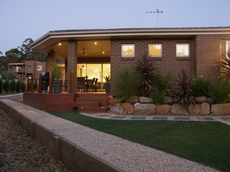 18 Bronwyn Court, Spring Gully VIC 3550