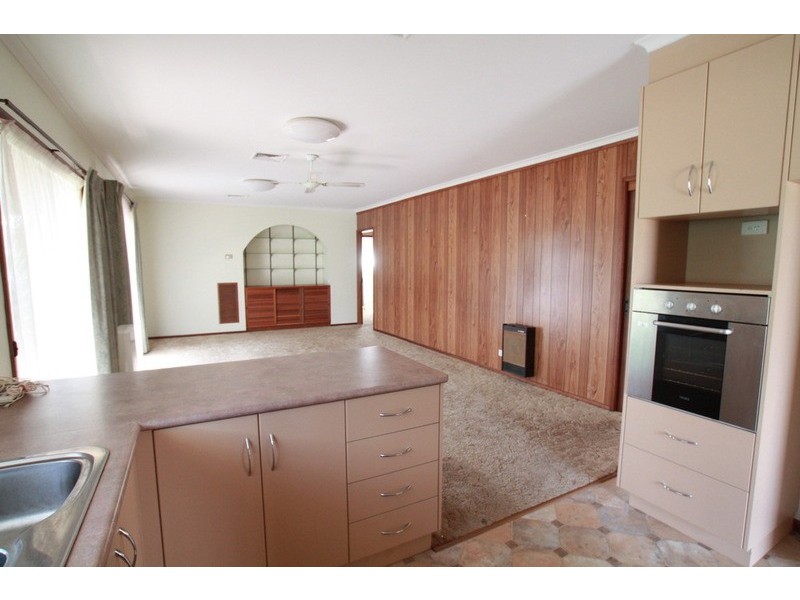 29  Ridgeway Crescent, Kennington VIC 3550