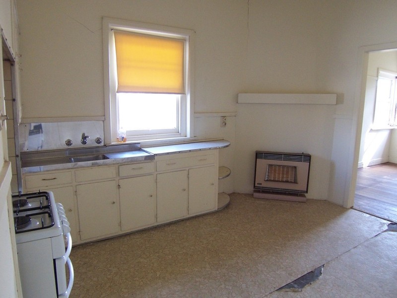 38 Russell Street, Quarry Hill VIC 3550