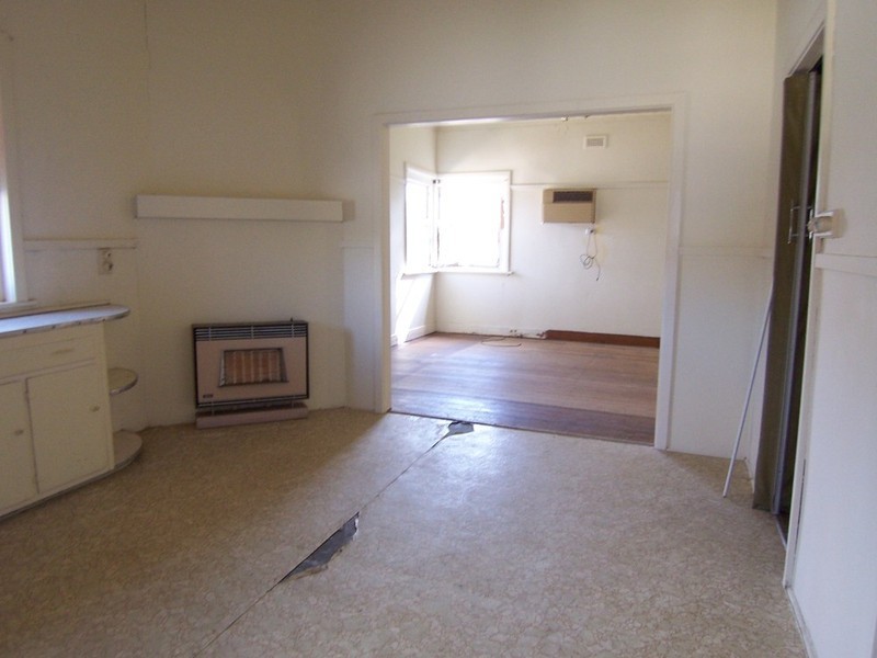 38 Russell Street, Quarry Hill VIC 3550