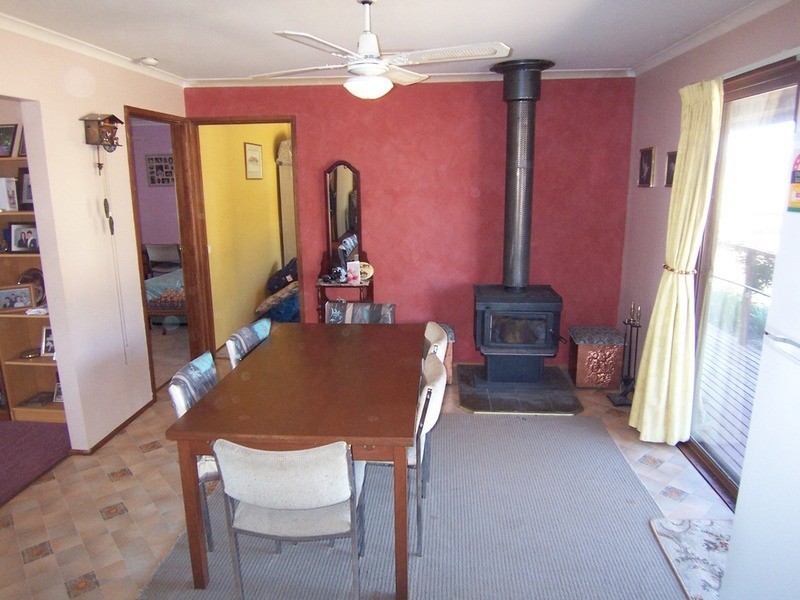 81 Thomas Lane, Neilborough VIC 3570