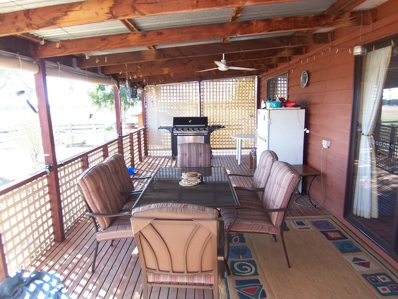 81 Thomas Lane, Neilborough VIC 3570