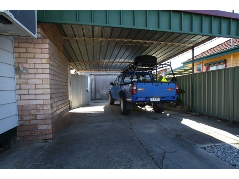 24 Wesley Street, Kangaroo Flat VIC 3555