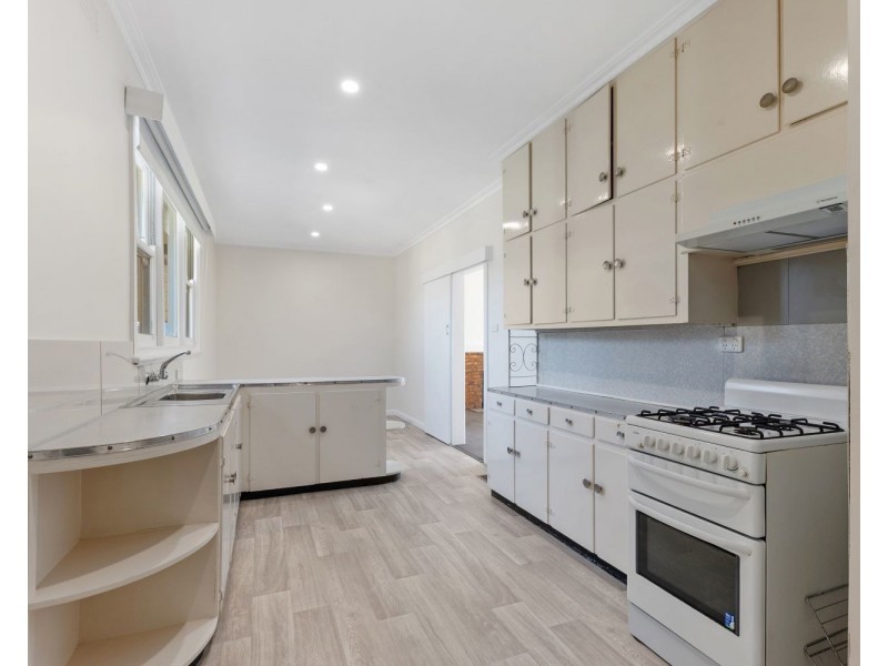 214 Neale Street, Flora Hill VIC 3550