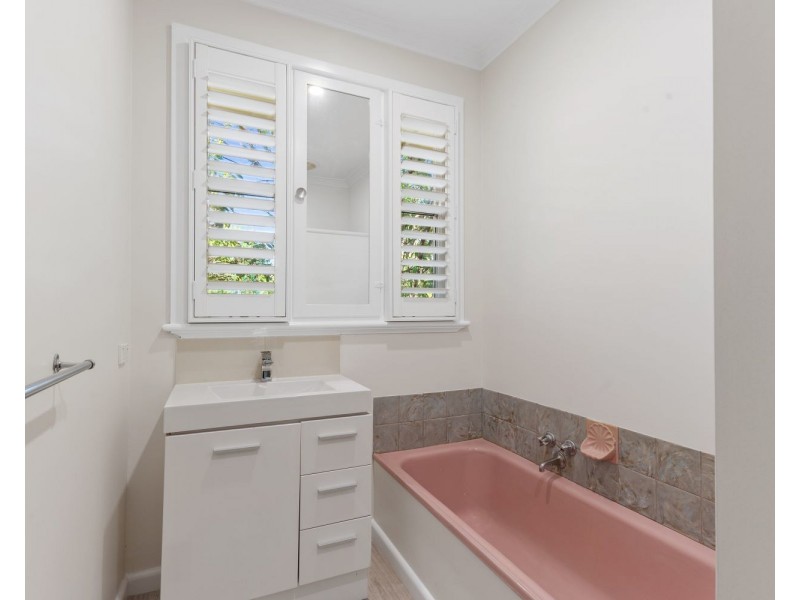 214 Neale Street, Flora Hill VIC 3550