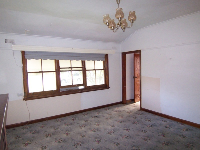 13 Ellis Street, Flora Hill VIC 3550