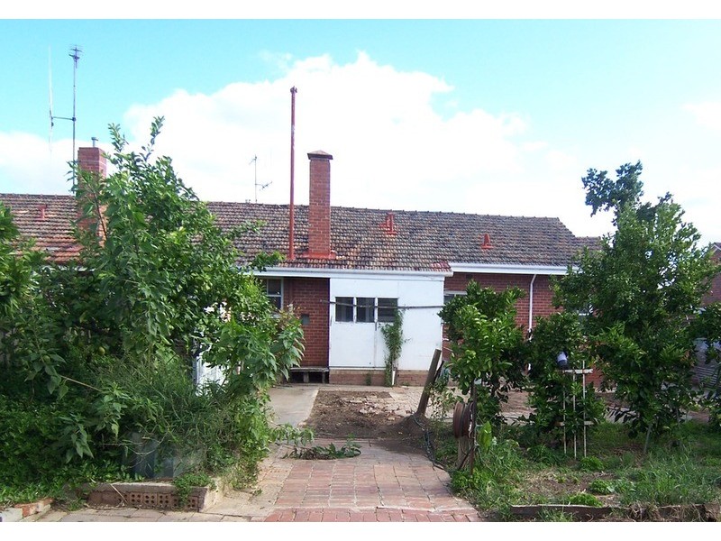 13 Ellis Street, Flora Hill VIC 3550