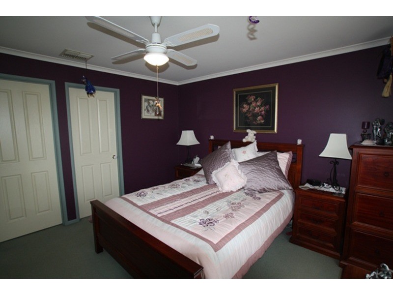 8 Jamieson Park Drive, Kangaroo Flat VIC 3555