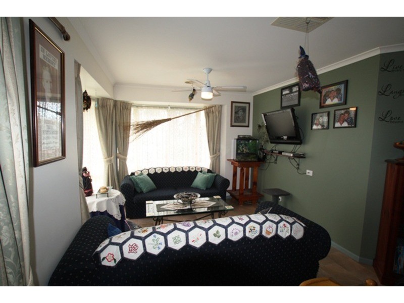 8 Jamieson Park Drive, Kangaroo Flat VIC 3555