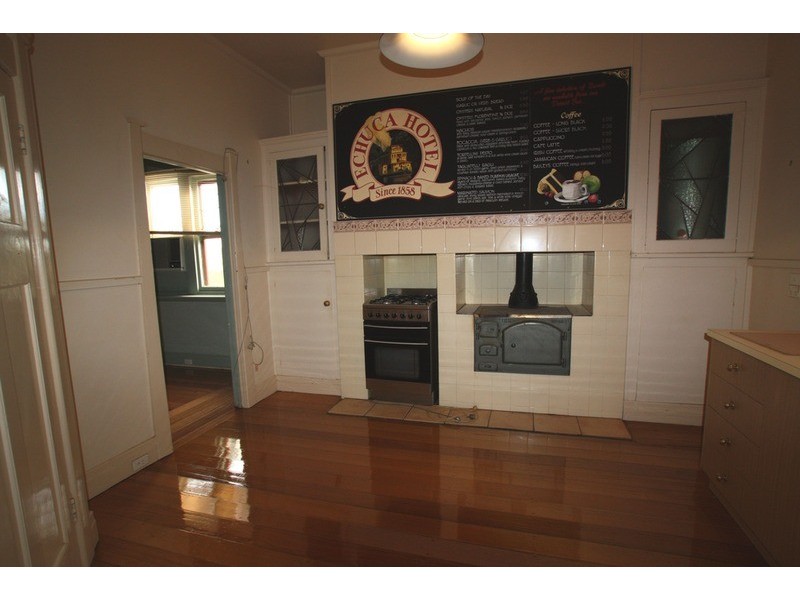 270 Eaglehawk Road, California Gully VIC 3556