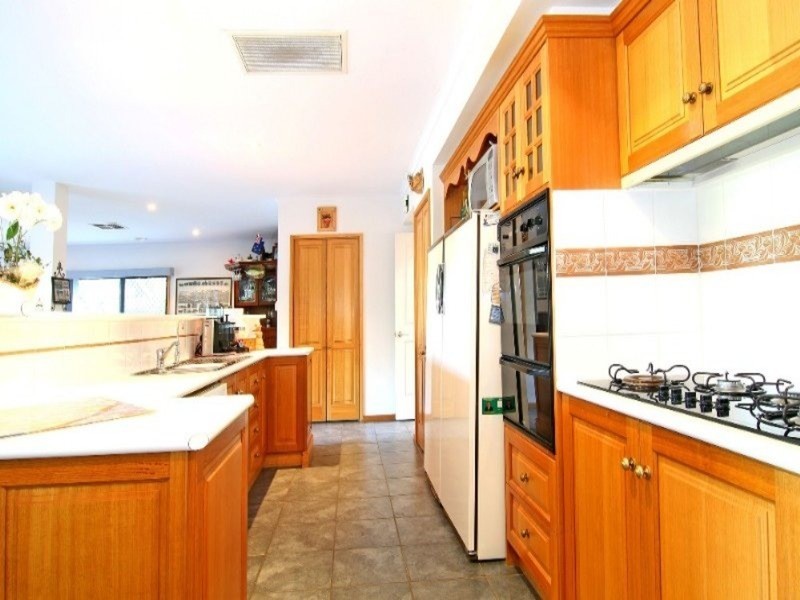 149 Edwards Rd, Kennington VIC 3550
