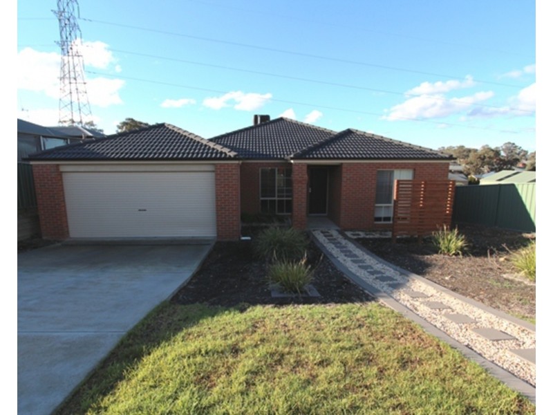 42 Soldatos Drive, Golden Square VIC 3555