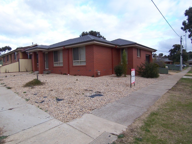 2 Tambour Heights, Golden Square VIC 3555