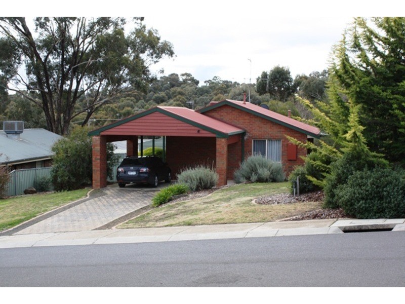 3 Proud Terrace, Flora Hill VIC 3550