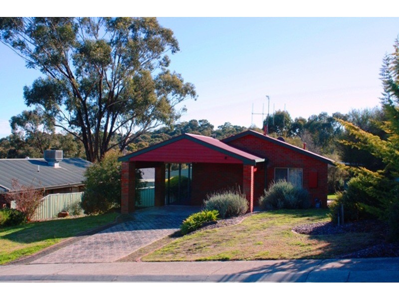 3 Proud Terrace, Flora Hill VIC 3550