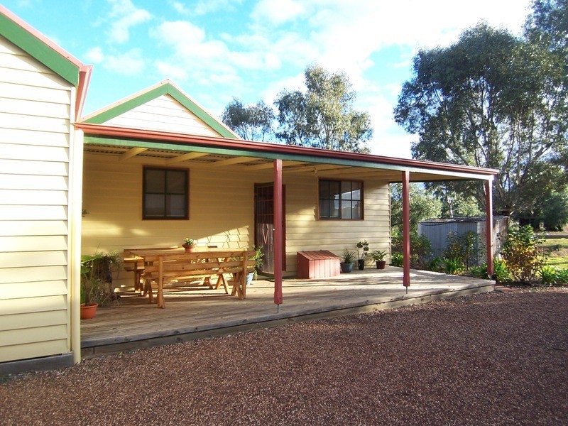 43 Market Street, Newbridge VIC 3551