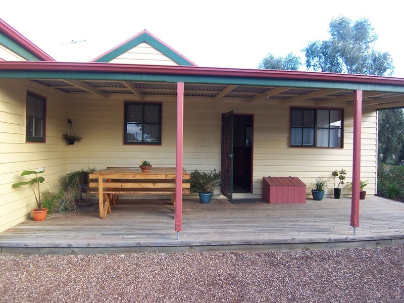 43 Market Street, Newbridge VIC 3551