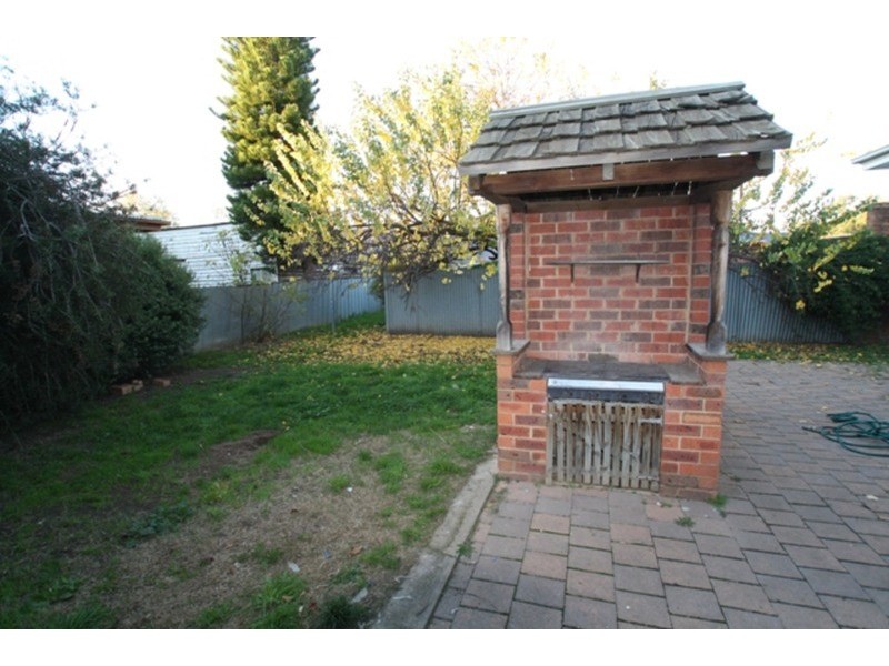 19 Weeroona Avenue, Bendigo VIC 3550