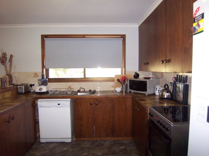 34 Schumakers Lane, Maiden Gully VIC 3551