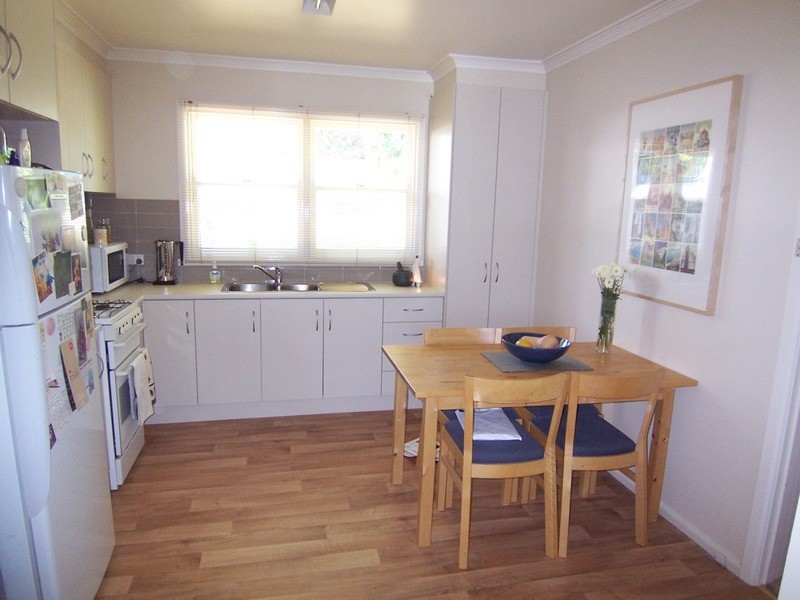 14 Montgomery Crescent, White Hills VIC 3550