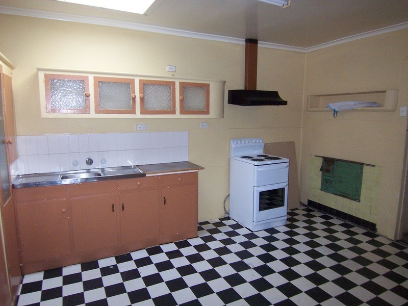 37 Eaglehawk Road, Bendigo VIC 3550