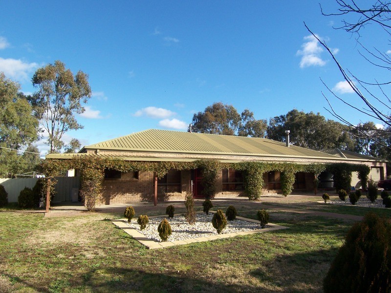 320 Guys Hill Road, Strathfieldsaye VIC 3551