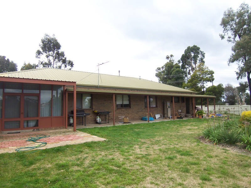 320 Guys Hill Road, Strathfieldsaye VIC 3551
