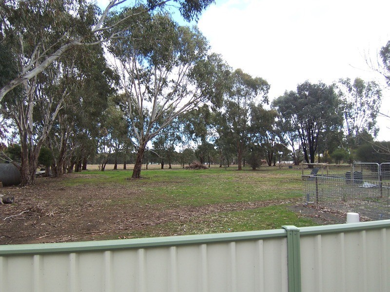 320 Guys Hill Road, Strathfieldsaye VIC 3551