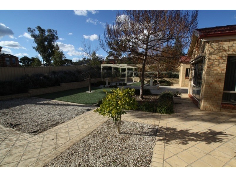 34 Pioneer, (Corner Of Kawana) Drive, Maiden Gully VIC 3551