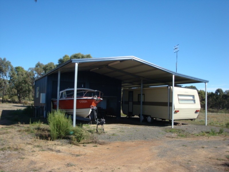 445 Native Gully Crescent, Strathfieldsaye VIC 3551