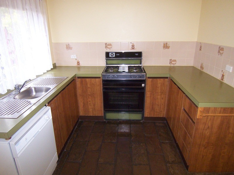 21 Burns Street, Spring Gully VIC 3550