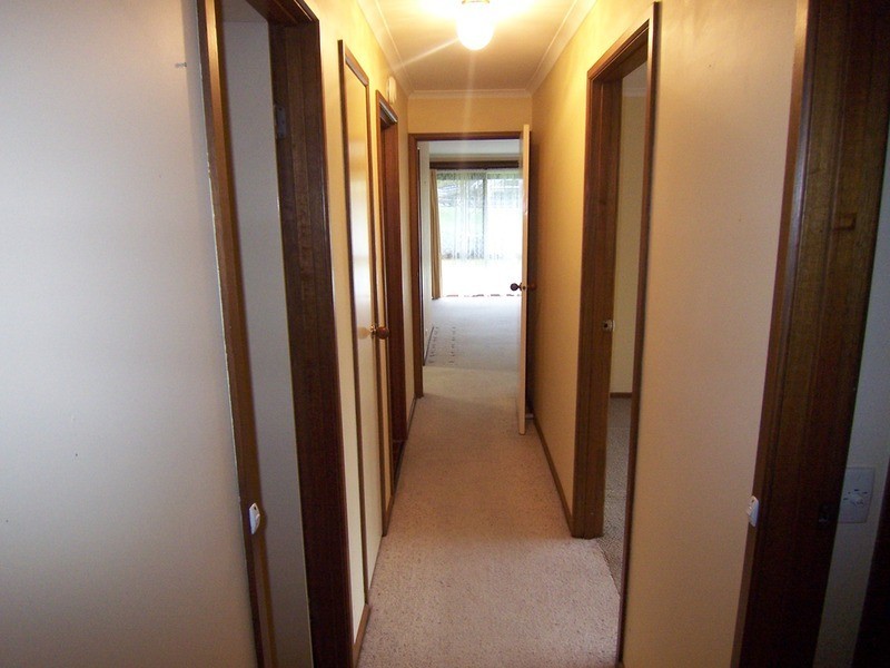 21 Burns Street, Spring Gully VIC 3550