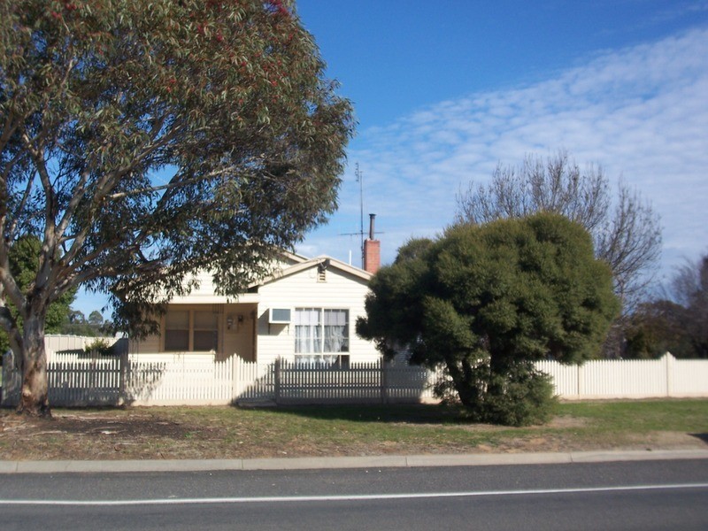 19 Nelson Street, Newbridge VIC 3551